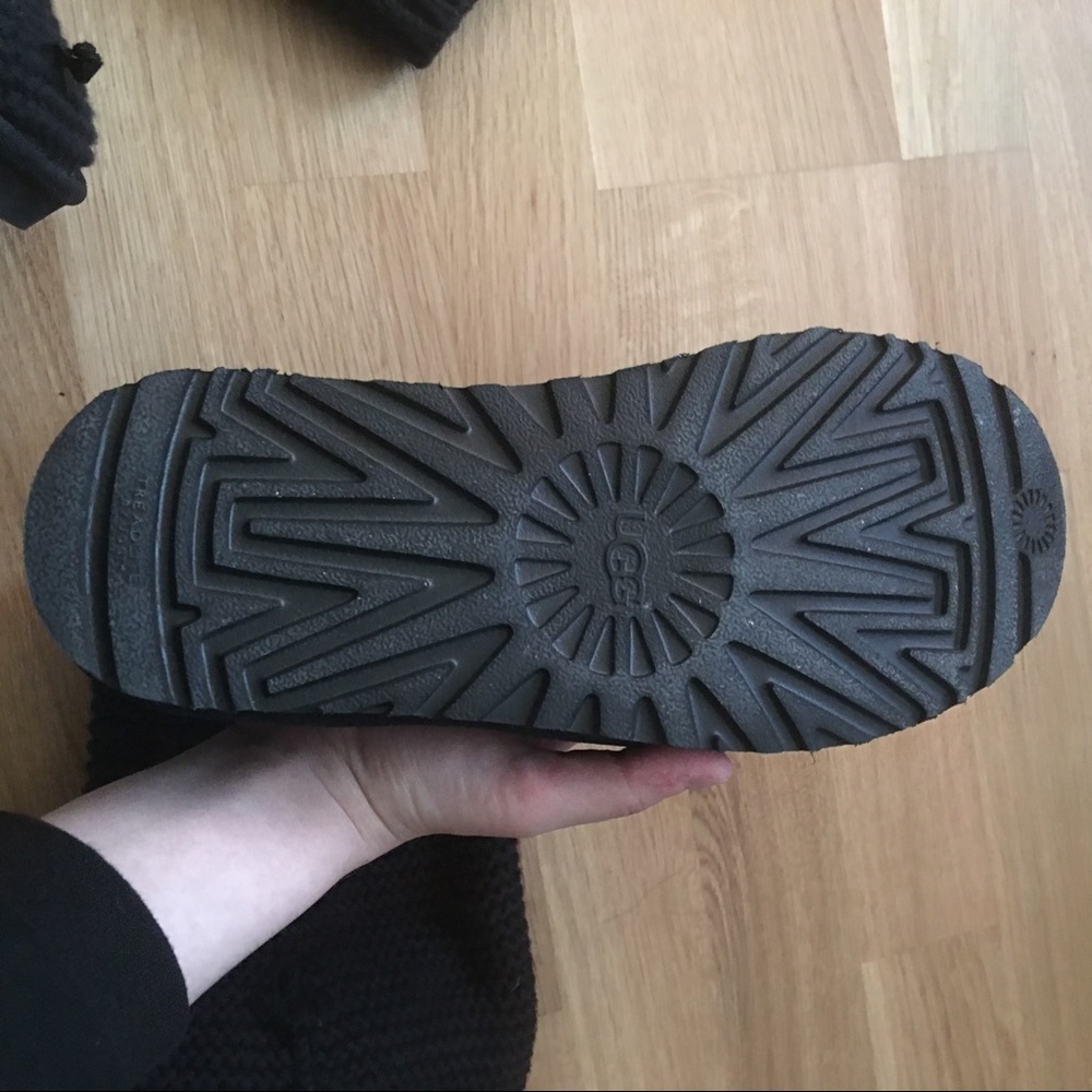 UGG black purl knit boots - Picture 6 of 8